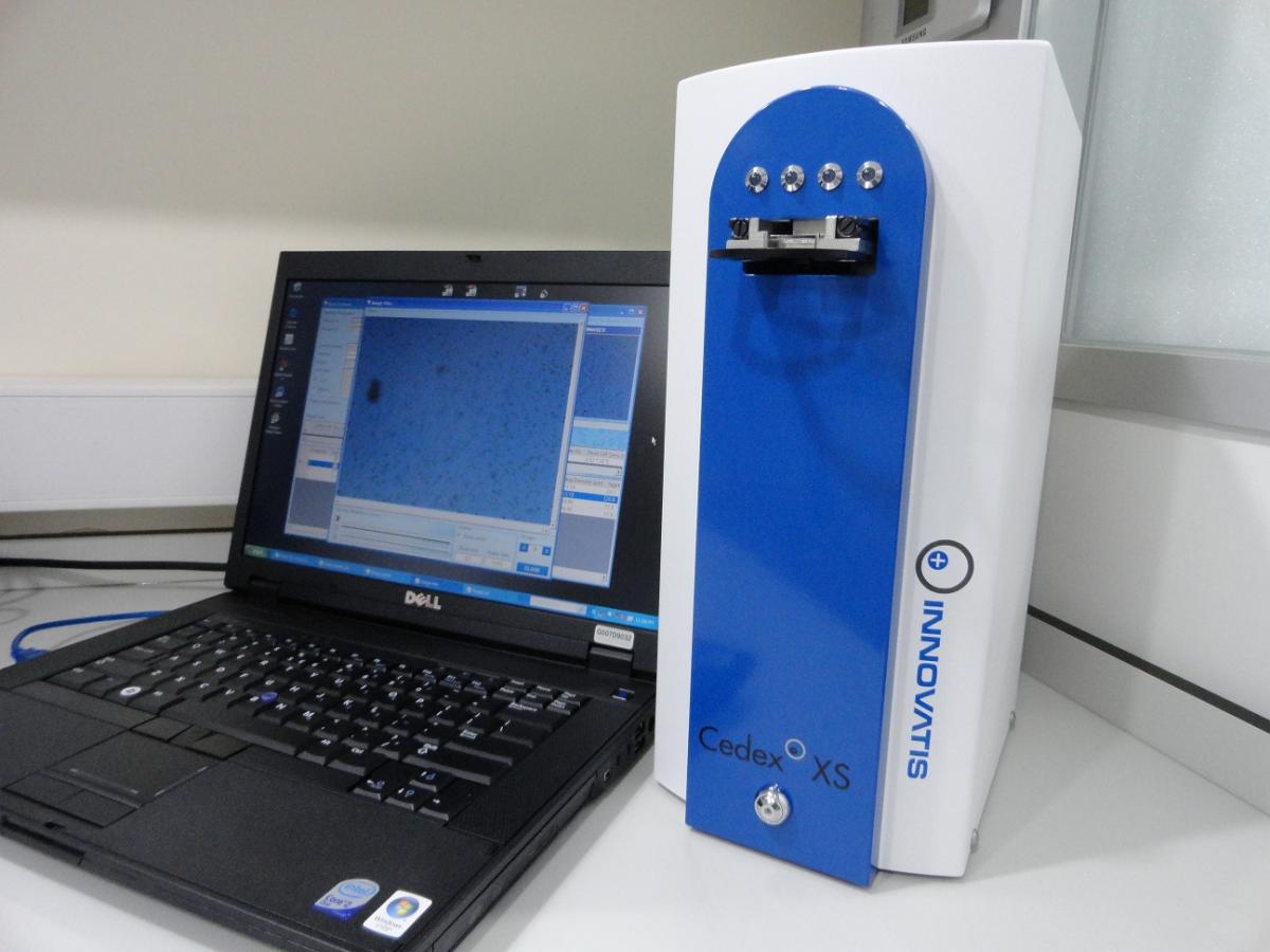 Cell Counter and Analyzer